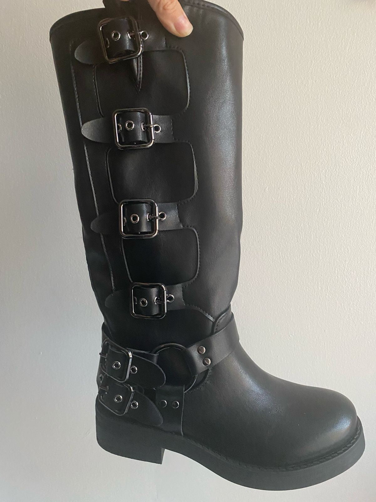 Bota Valkiria